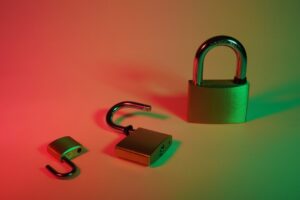 Photo Quantum-Resistant Cryptography