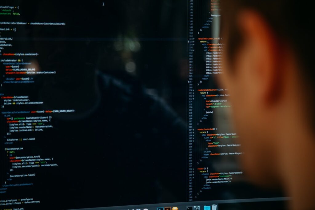 Sustainable Tech Solutions: Machine Learning for Sustainable Materials Discovery
